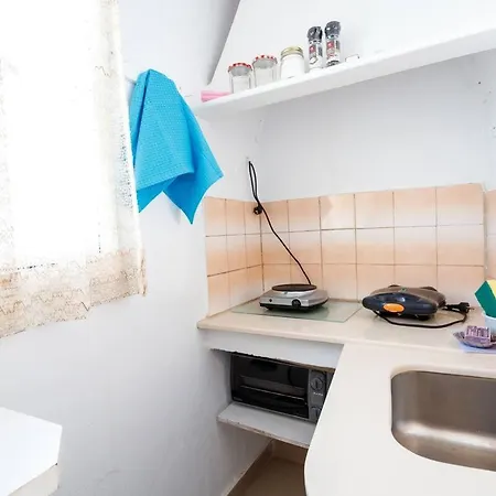 Parikia's Grandma Studio